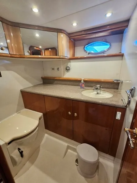 Slide: The Image of Sunseeker Manhattan 62 1998 - 17
