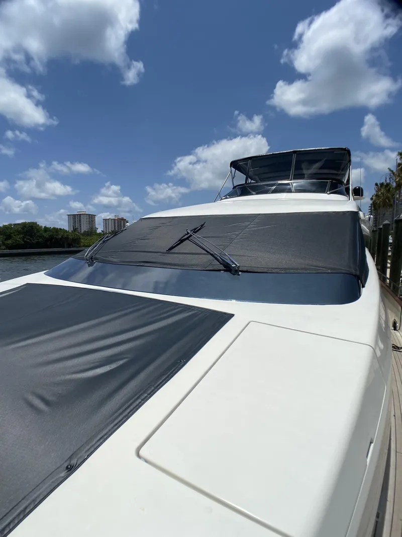 Slide: The Image of Azimut 85 Ultimate 1999 - 81