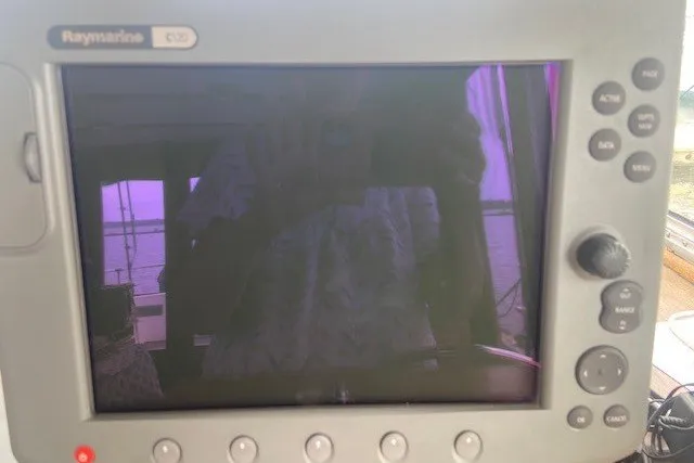 Slide: The Image of Raymarine E120 display on 1979 SUNYONG PS Trawler, showing screen reflection. - 35