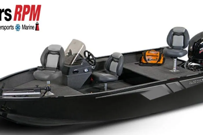 The Image of 2027 Lowe Fishing Machine 1675SC boat with seating and steering console. - 0