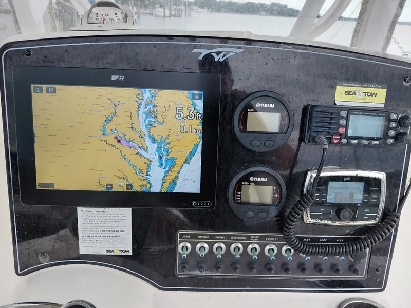 Slide: The Image of Tidewater 230 LXF 2016 - 5