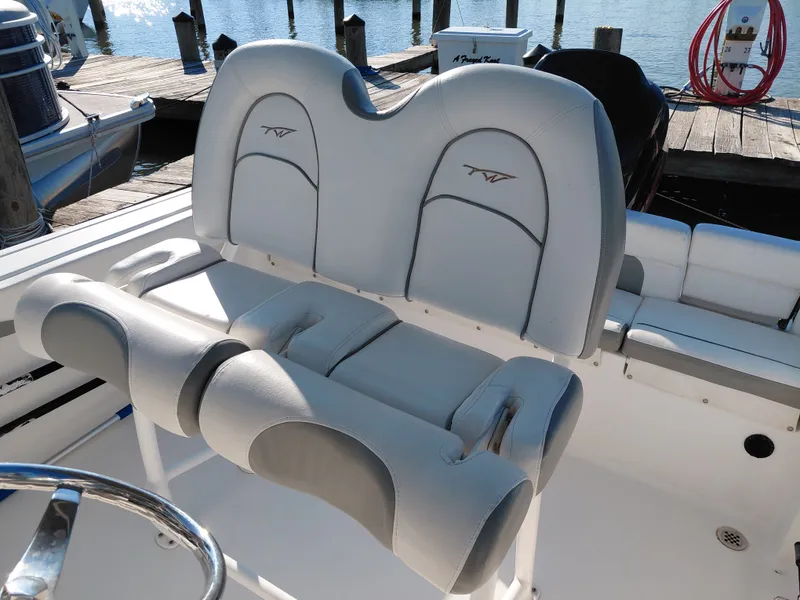 Slide: The Image of Tidewater 230 LXF 2016 - 8