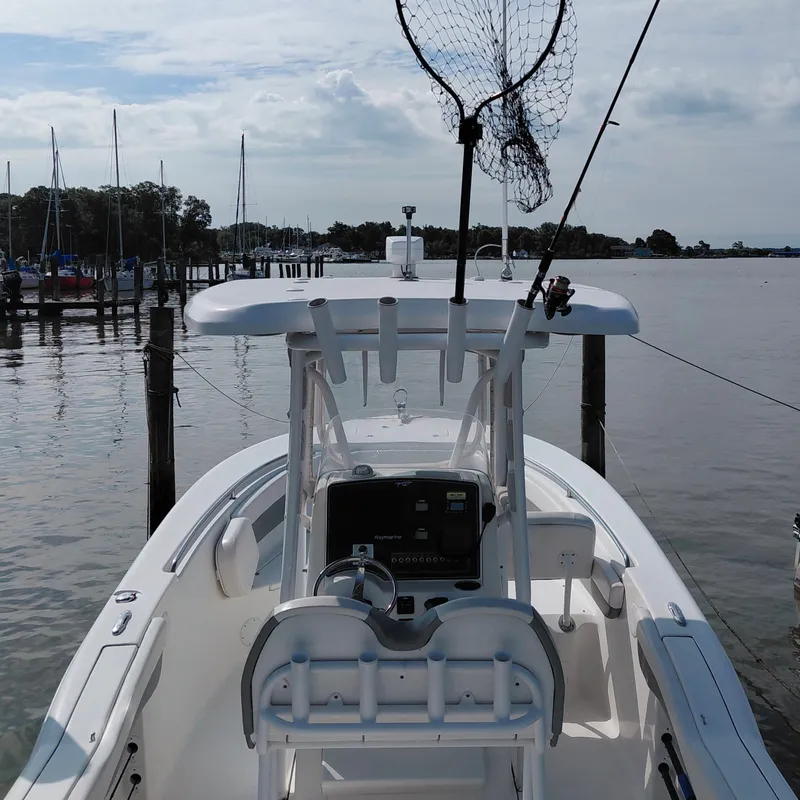Slide: The Image of Tidewater 230 LXF 2016 - 3