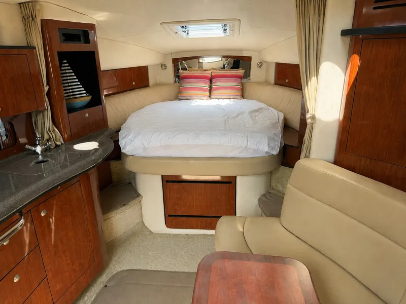 Slide: The Image of Sea Ray Sundancer 320 2007 - 8