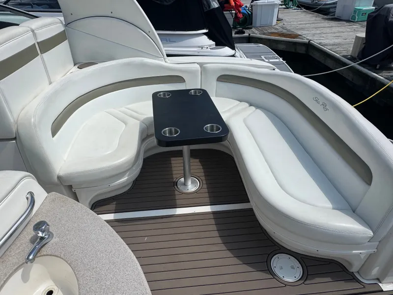 Slide: The Image of Sea Ray Sundancer 320 2007 - 4