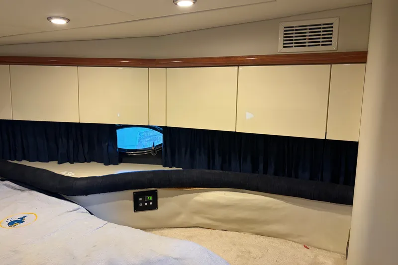 Slide: The Image of Interior cabin of 1997 Sunseeker Camargue 51 yacht with modern design and cozy ambiance. - 23