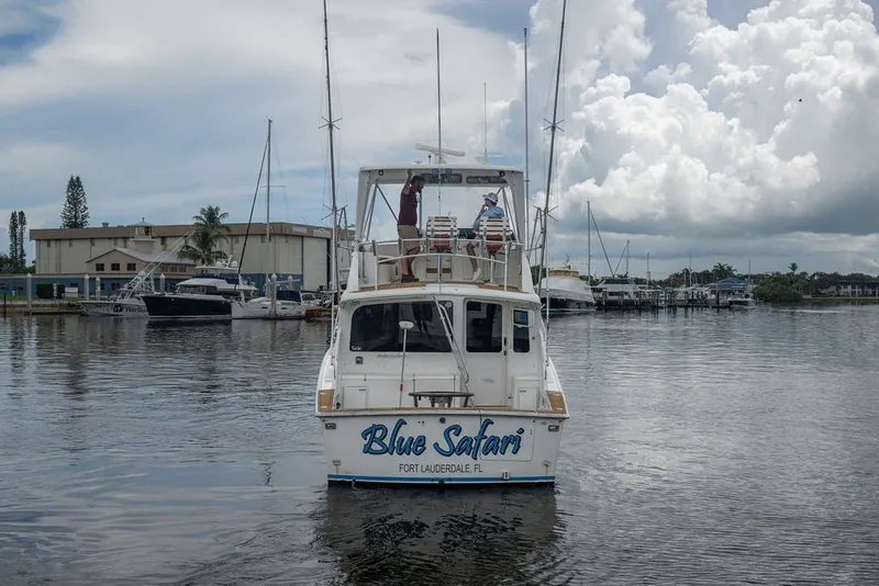 Slide: The Image of Ocean Yachts 1997 40 Super Sport boat "Blue Safari" docked in Fort Lauderdale marina. - 6
