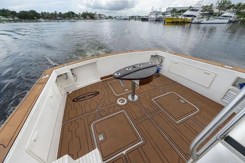 Slide: The Image of Cockpit view of 1997 Ocean Yachts 40 Super Sport on calm waters. - 41