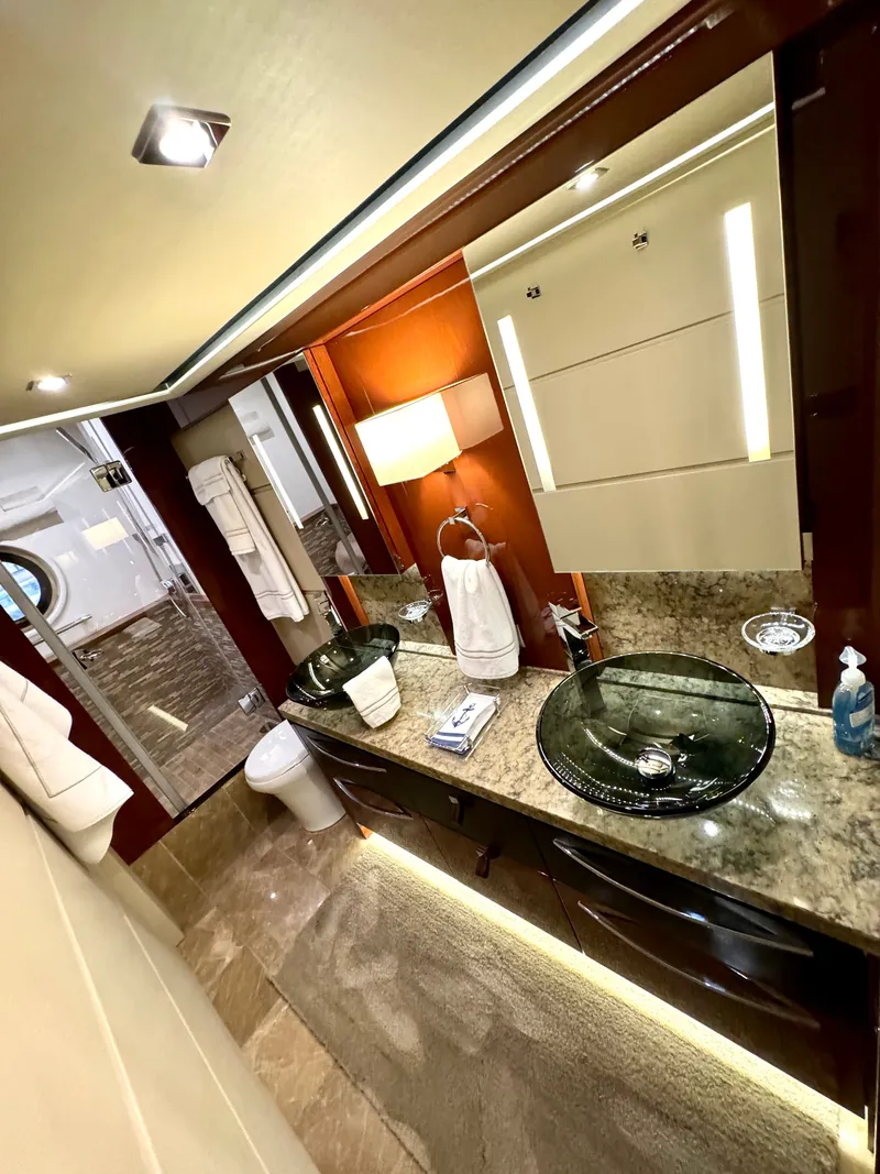 Slide: The Image of Master StateRoom Head & Shower - 75