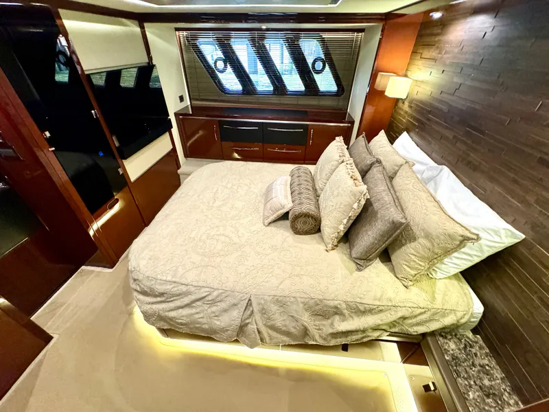 Slide: The Image of Master StateRoom - Strb. Side - 73