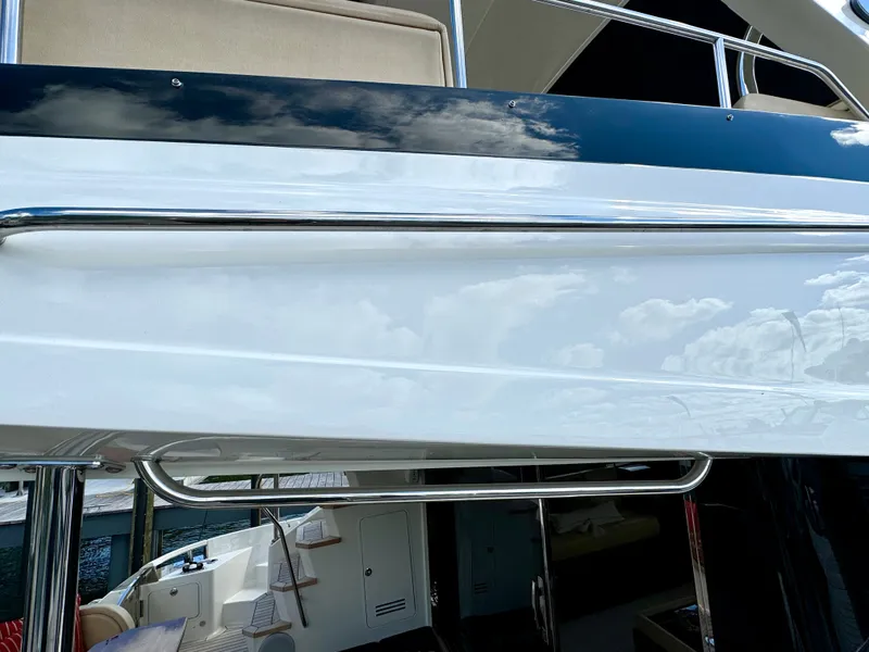 Slide: The Image of Custom Grab Handles - 95