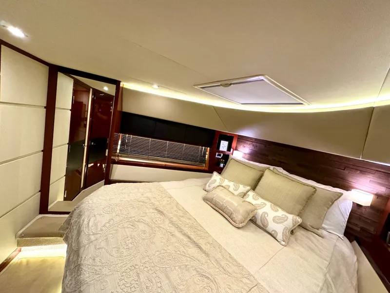 Slide: The Image of VIP StateRoom - Port Side - 78