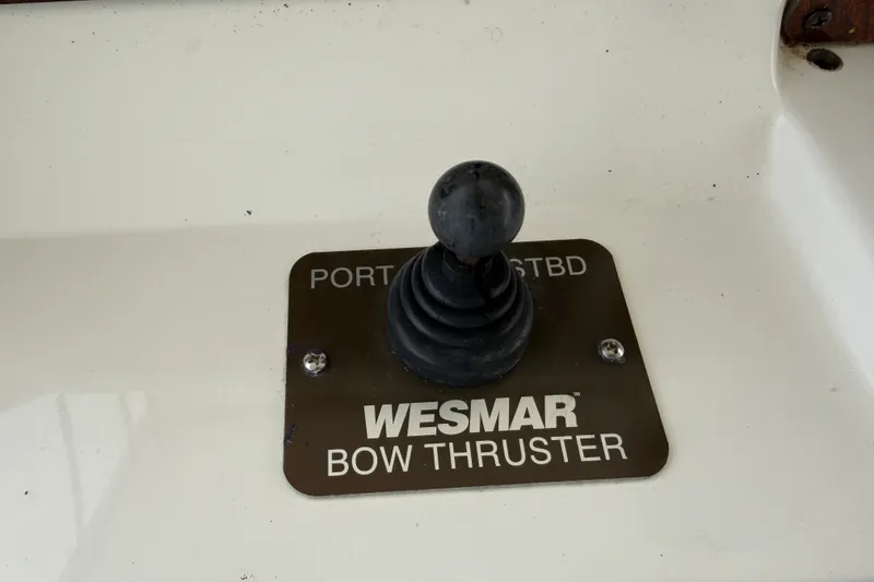 Slide: The Image of Joystick control for Wesmar bow thruster on 1997 Sea Ray 550 Sedan Bridge. - 19
