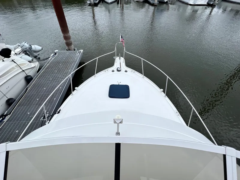 Slide: The Image of Carver Yachts 320 Voyager 1997 - 22
