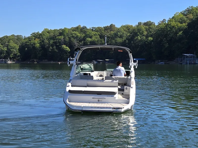 Slide: The Image of Sea Ray SDX 250 Surf 2027 - 48