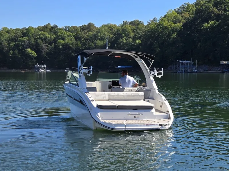 Slide: The Image of Sea Ray SDX 250 Surf 2027 - 47