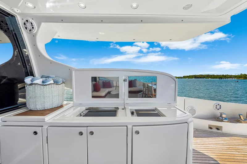 Slide: The Image of Luxury yacht Azimut 86S 2009 with outdoor kitchen and ocean view. - 57