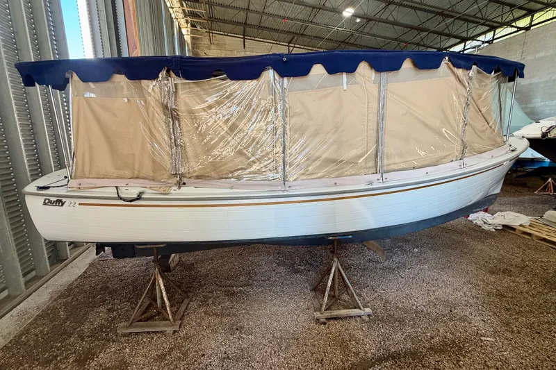 Slide: The Image of 2014 Duffy Electric Bay Island Cruiser 22’ “ZELDA” Offered by Northstar Yacht Sales - Please Contact: Chris Carney, CPYB at 401-633-2070 - 15