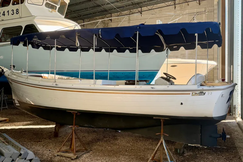 The Image of 2014 Duffy Electric Bay Island Cruiser 22’ “ZELDA” Offered by Northstar Yacht Sales - Please Contact: Chris Carney, CPYB at 401-633-2070 - 1