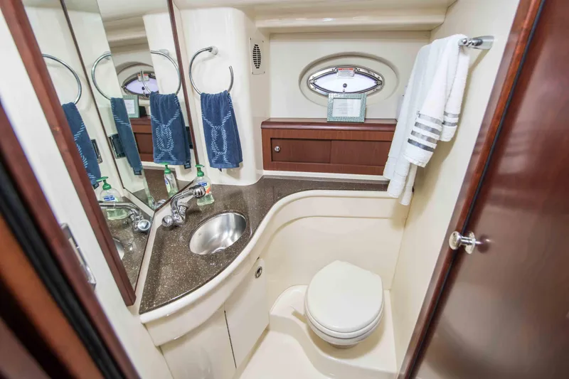 Slide: The Image of Meridian 441 Sedan 2013 - 51