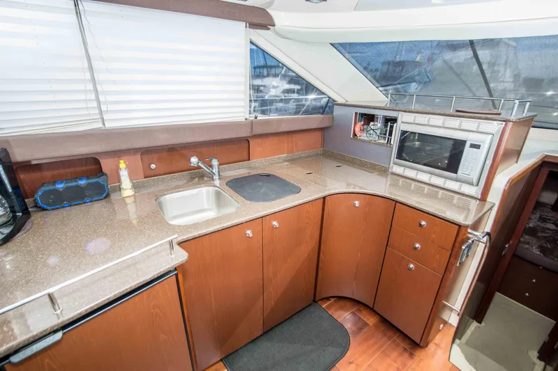 Slide: The Image of Meridian 441 Sedan 2013 - 12