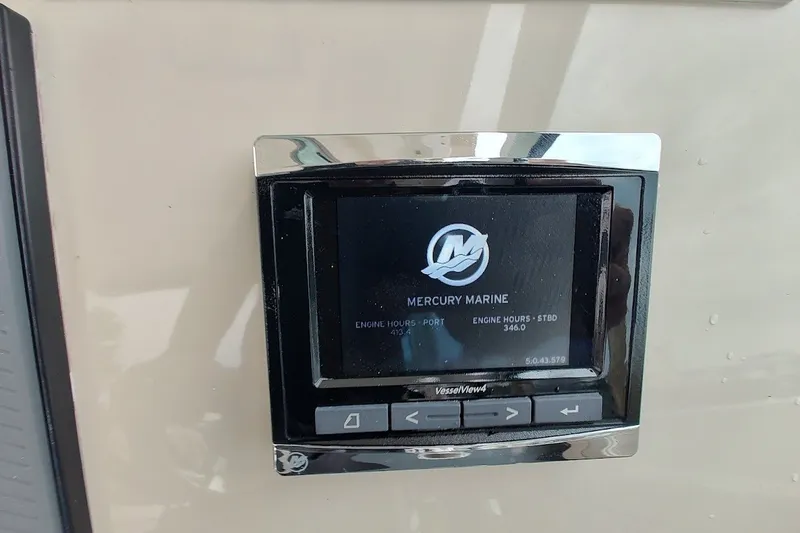 Slide: The Image of Mercury Marine VesselView display on 2018 Boston Whaler 320 Vantage boat dashboard. - 52