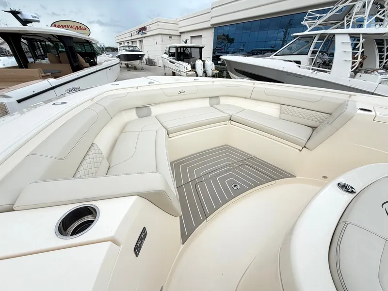 Slide: The Image of Scout 400 LXF 2025: Luxurious seating area with elegant upholstery and modern details. - 39