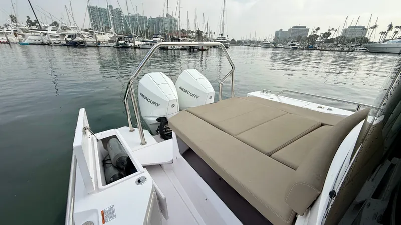 Slide: The Image of Axopar 28 Cabin 2023 - 11