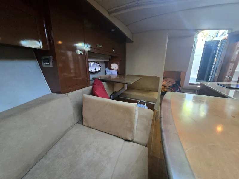 Slide: The Image of Sea Ray Sundancer 310 2011 - 20