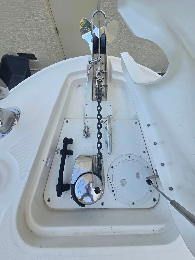 Slide: The Image of Sea Ray Sundancer 310 2011 - 15