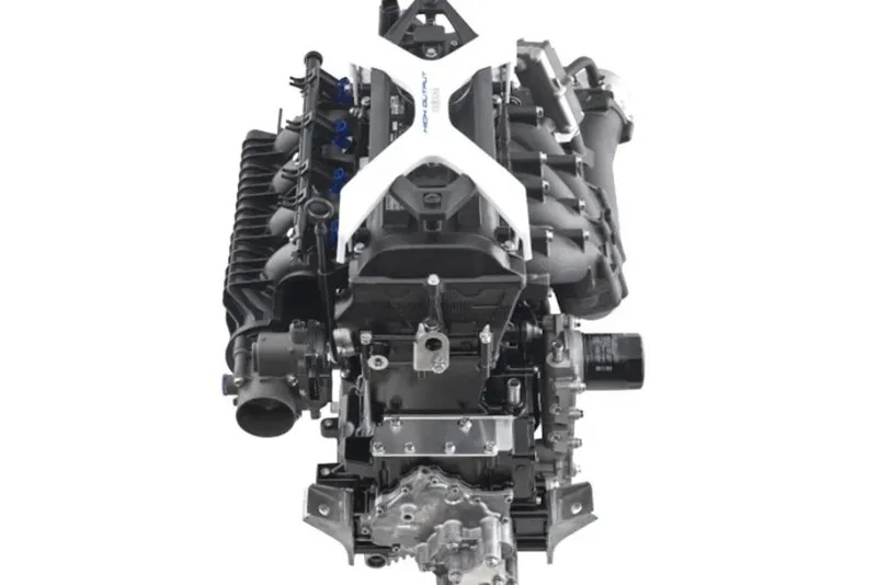 Slide: The Image of Engine of 2027 Yamaha Boats 222SD, showcasing advanced marine technology. - 6
