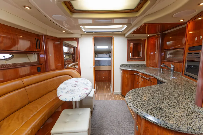 Slide: The Image of Sea Ray 420 Sundancer 2005 - 28