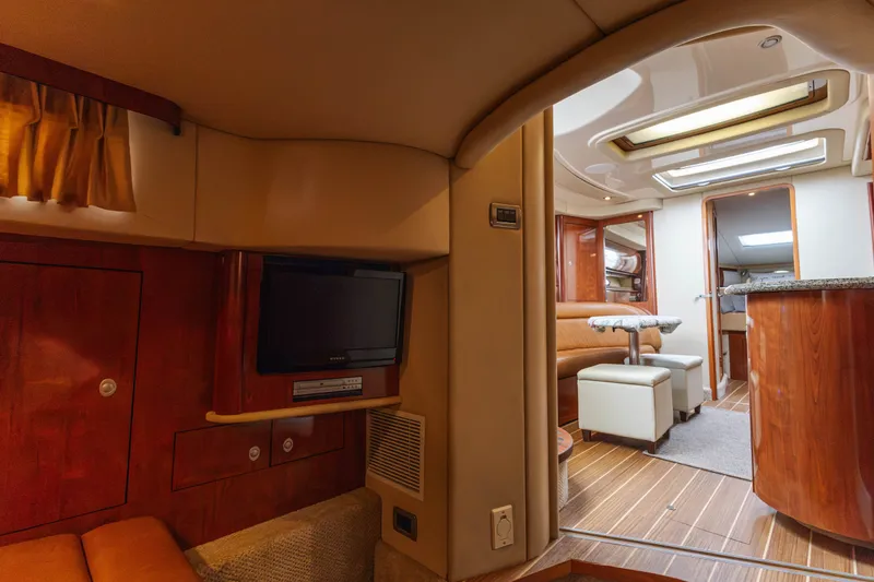 Slide: The Image of Sea Ray 420 Sundancer 2005 - 27