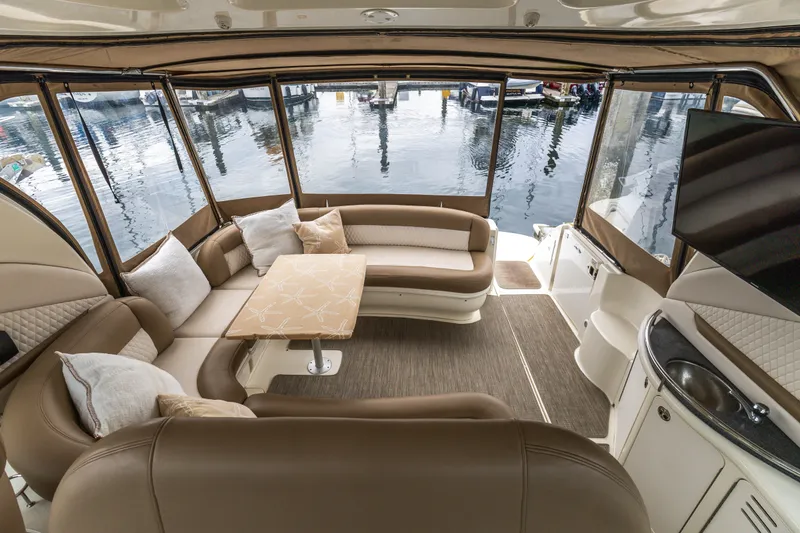 Slide: The Image of Sea Ray 420 Sundancer 2005 - 18