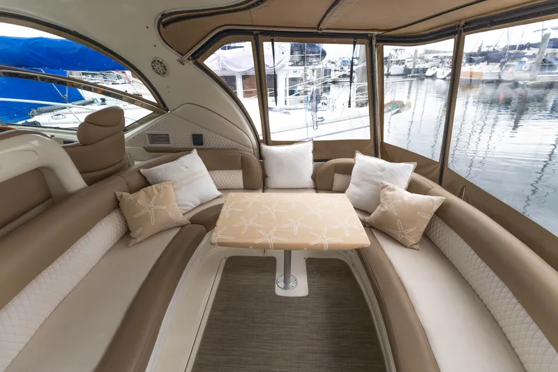 Slide: The Image of Sea Ray 420 Sundancer 2005 - 13