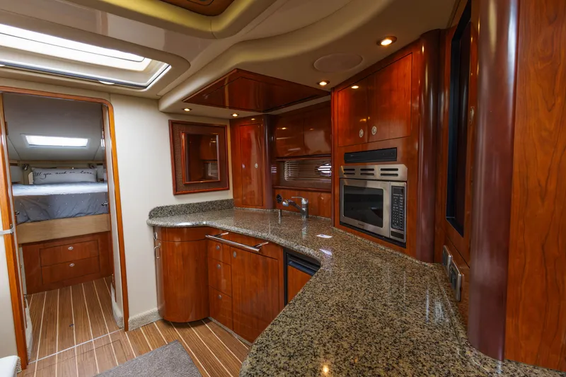 Slide: The Image of Sea Ray 420 Sundancer 2005 - 23
