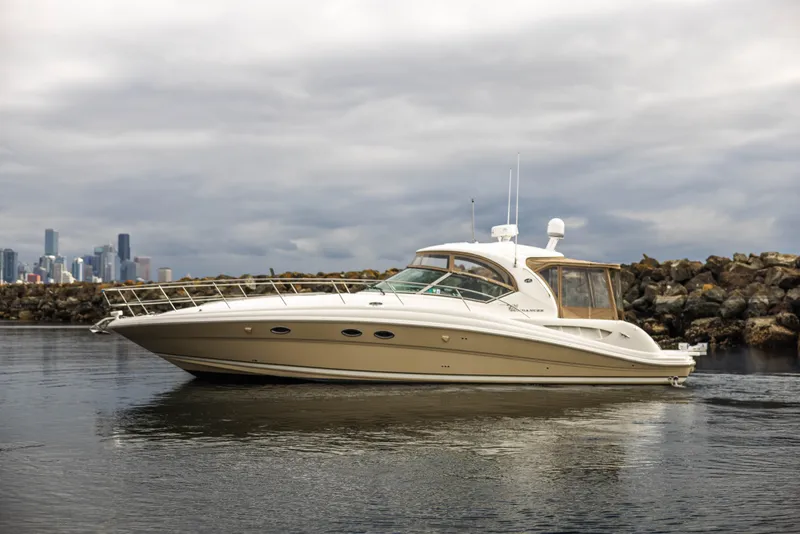 Slide: The Image of Sea Ray 420 Sundancer 2005 - 5