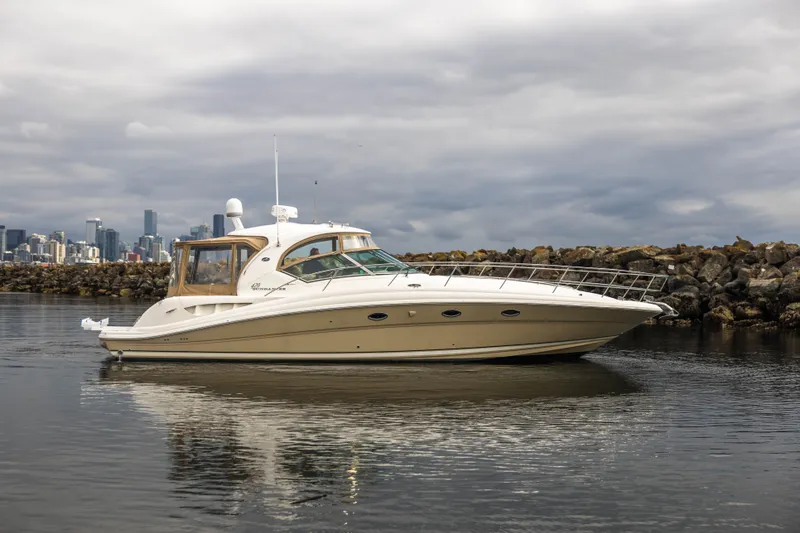 Slide: The Image of Sea Ray 420 Sundancer 2005 - 0