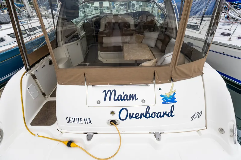 Slide: The Image of Sea Ray 420 Sundancer 2005 - 8