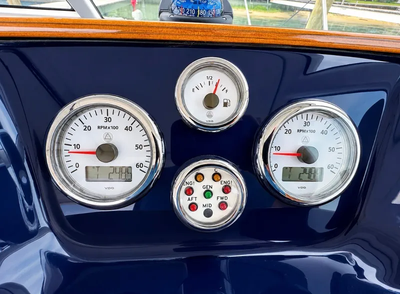 Slide: The Image of Engine Hours (248) 09:02:26 - 15