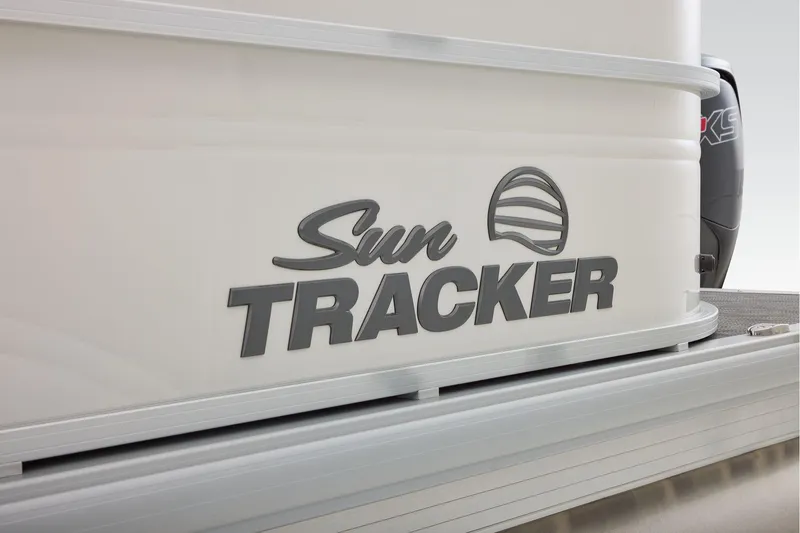 Slide: The Image of Sun Tracker Party Barge 20 DLX 2027 - 52