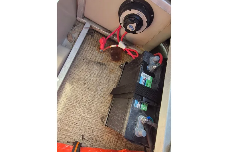 Slide: The Image of Battery compartment of 2021 Avalon VLS 2080 QL with secured connections. - 18