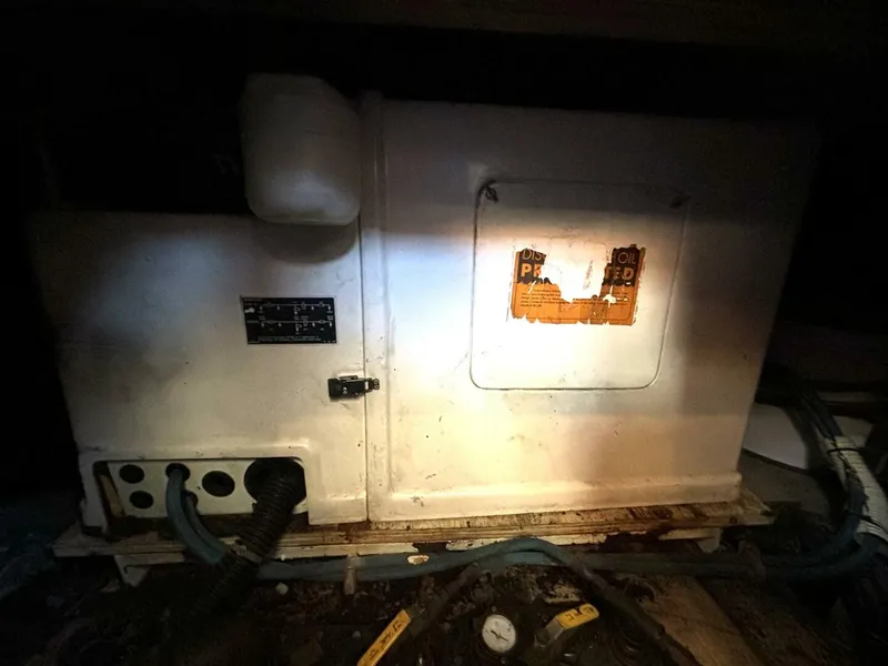 Slide: The Image of Viking Motor Yacht 1987 - 75