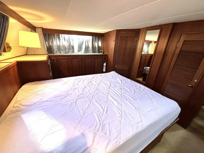 Slide: The Image of Viking Motor Yacht 1987 - 60