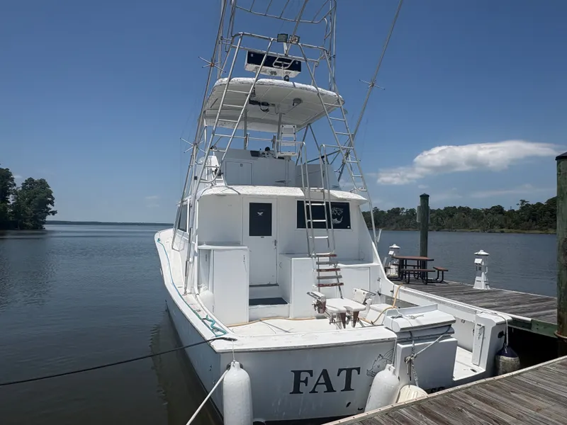 Slide: The Image of Hatteras 53 Convertible 1973 - 96