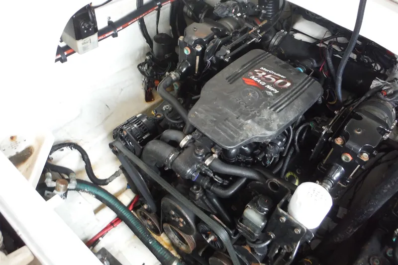 Slide: The Image of Engine compartment of a 2007 Sea Ray 290 SLX with MerCruiser 350 MAG MPI engine. - 32