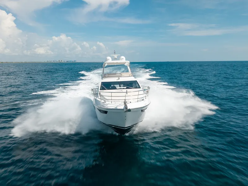 Slide: The Image of Azimut Fly 50 2025 - 11