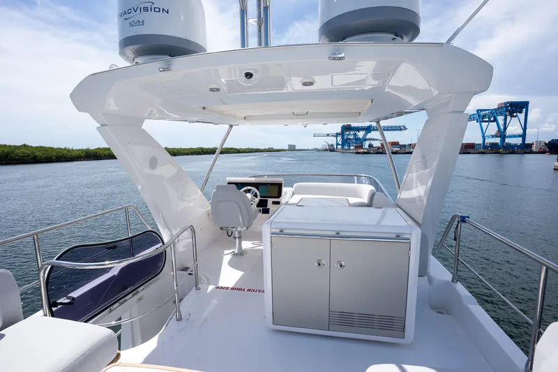Slide: The Image of Azimut Fly 50 2025 - 45