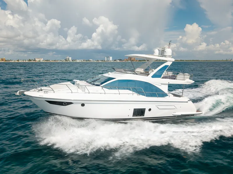 Slide: The Image of Azimut Fly 50 2025 - 5
