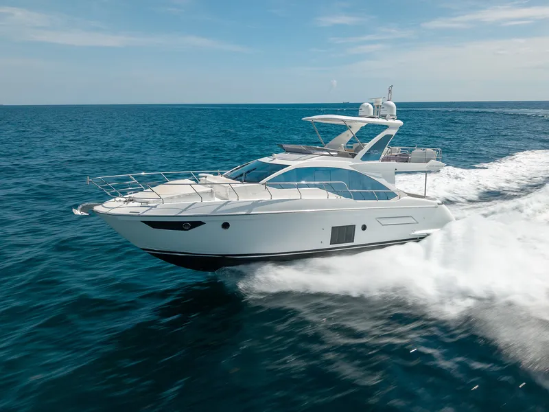 Slide: The Image of Azimut Fly 50 2025 - 9